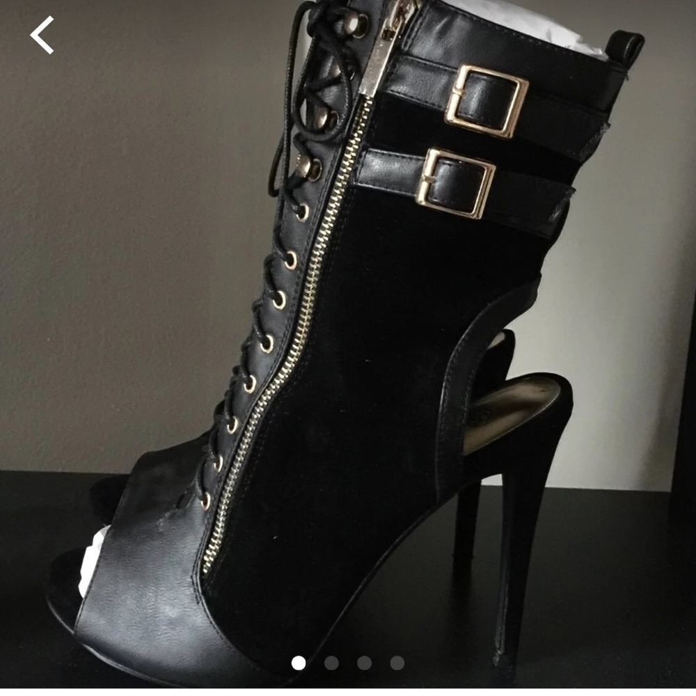 Black rebel heels with gold hardware